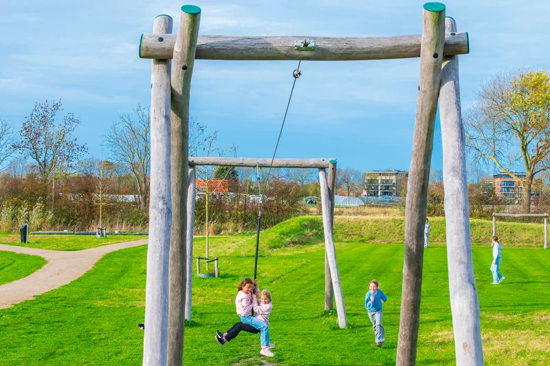Kindvriendelijke wijk met verspreide (groene) speelplekken & voorzieningen op loop- en fietsafstand