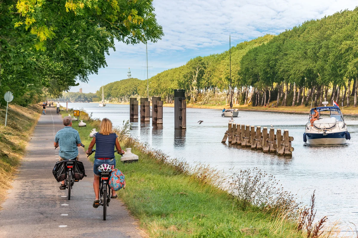Panta Rhei Vlissingen - strandpaviljoen en restaurant